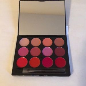 Lip Palette